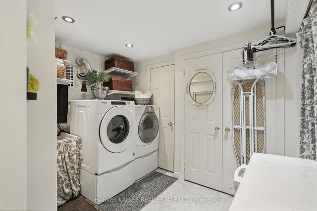 Additional image 44 of 362 Broadway Ave