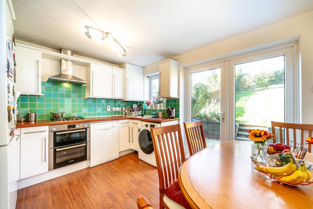 Additional image 3 of Orient Close, St. Albans