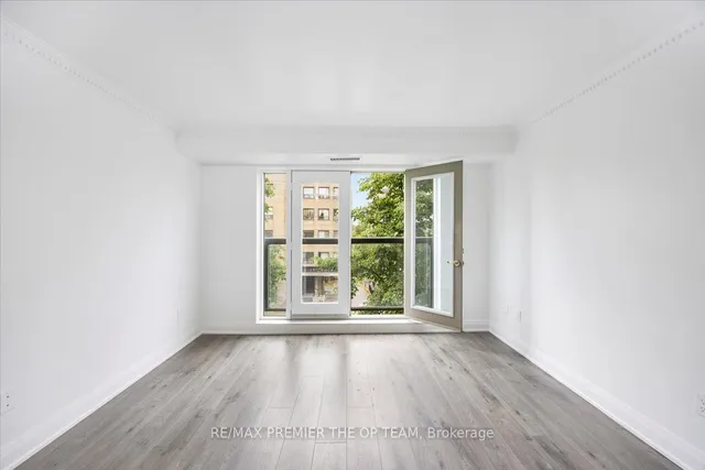 房产图片 29 - 多伦多斯帕迪纳路800号401单元