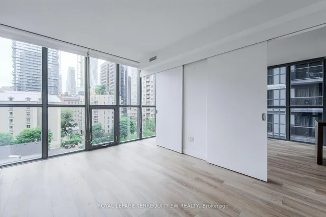 Additional image 20 of 110 Charles St Unit 707