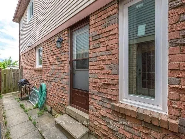 Additional image 16 of 36 Dafoe Cres