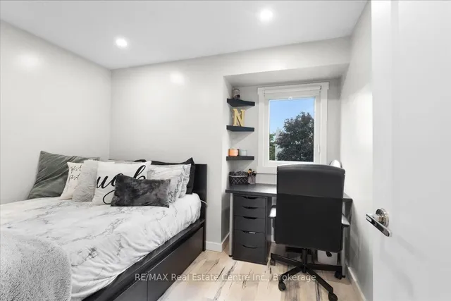 Additional image 25 of 131 Traynor Ave Unit 24