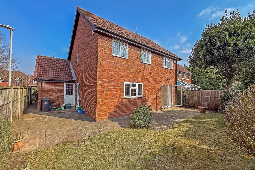 Additional image 17 of Havercroft Close, St. Albans