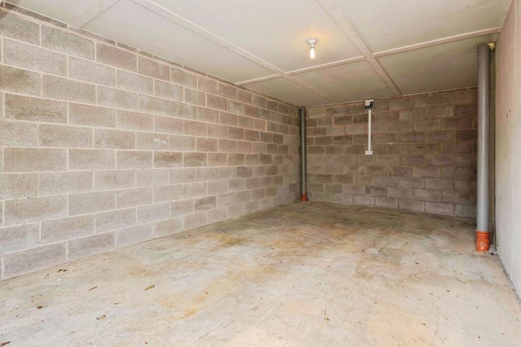 Additional image 11 of School Close, Northfield, Birmingham, West Midlands, B31