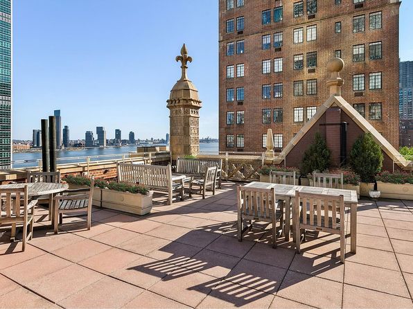 333 E 43rd St, New York, NY 