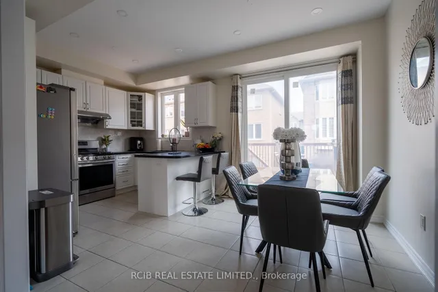 Additional image 12 of 33 Sprucewood Rd