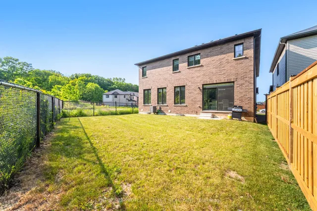 Additional image 46 of 109 Cactus Cres