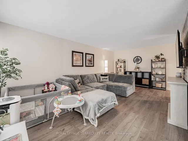 Additional image 9 of 2411 New St Unit 205