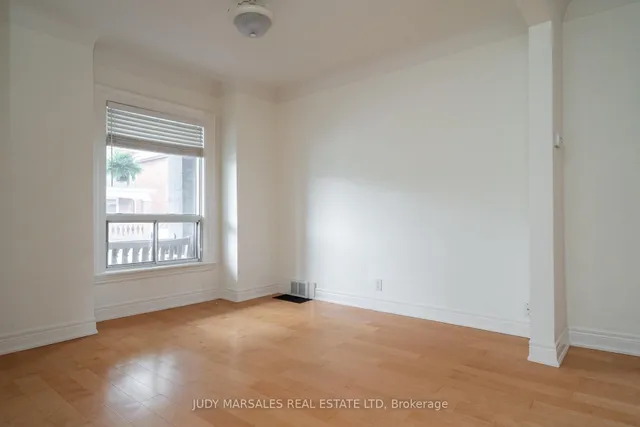 Additional image 6 of 29 Case St