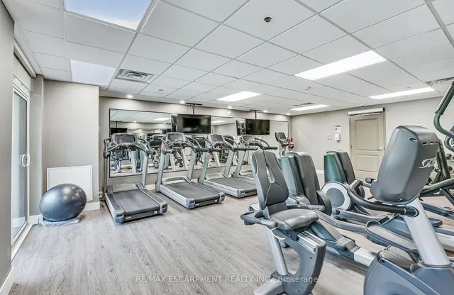 Additional image 28 of 125 Shoreview Pl Unit 514