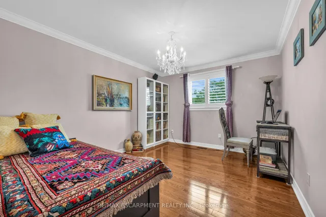 Additional image 33 of 38 Sunbeam Dr