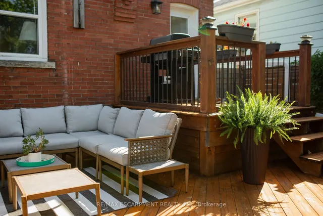 房产图片 43 - 505 Queensdale Ave