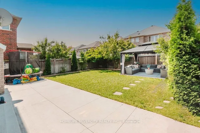 Additional image 45 of 26 Fossil St