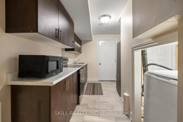 Additional image 36 of 57 Monument Tr