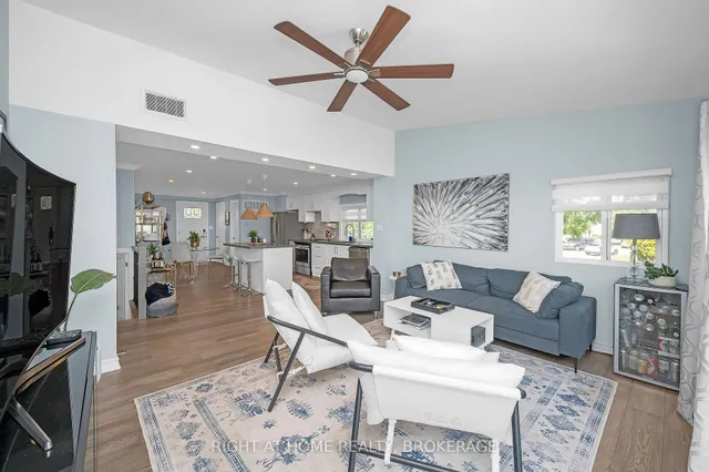 Additional image 13 of 74 Seabreeze Cres