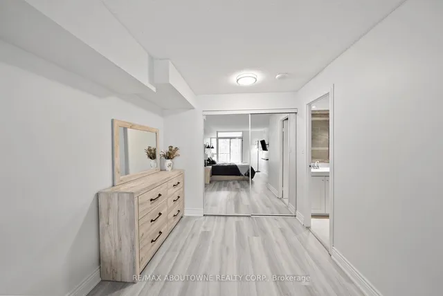 Additional image 22 of 5 Rowntree Rd Unit 407