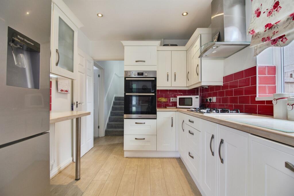 Additional image 6 of Stonecross Road, HATFIELD