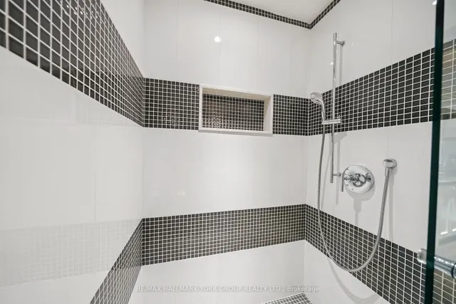 Additional image 16 of 380 Rouge Hills Dr