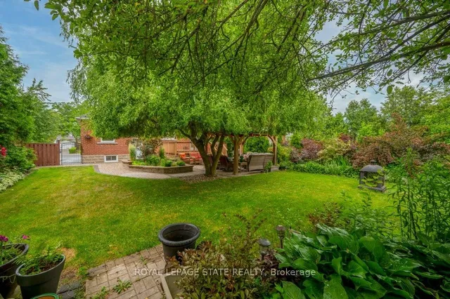 Additional image 38 of 891 Garth St