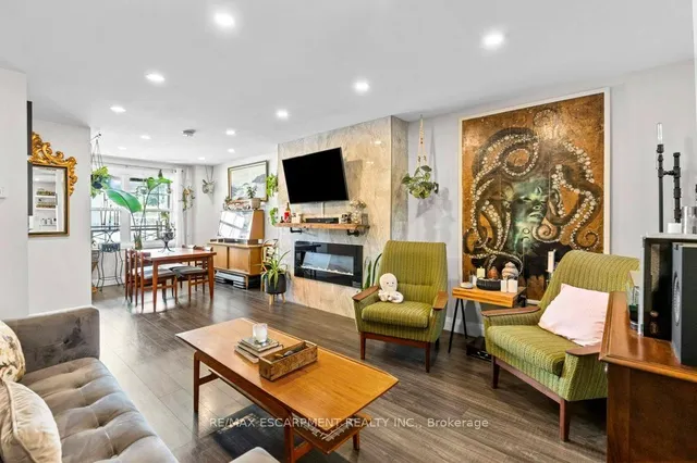 Additional image 10 of 127 Sherman Ave