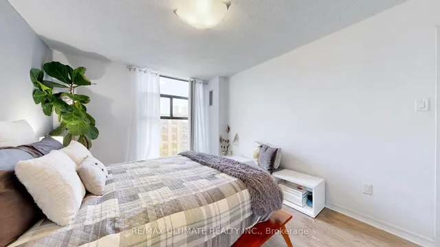 Additional image 12 of 135 Marlee Ave Unit 505