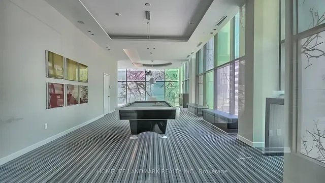 Additional image 32 of 38 Grenville St Unit 807