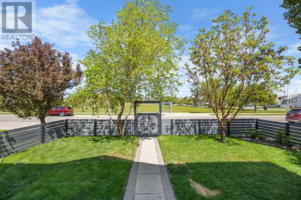 522 Country Hills Drive NW|Calgary, Alberta T3K4W7