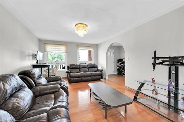 Additional image 18 of 130 Vittorito Ave