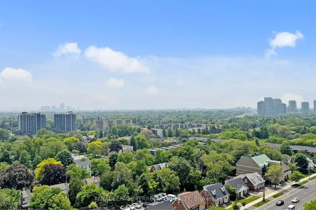 Additional image 30 of 2 Clairtrell Rd Unit Lph1