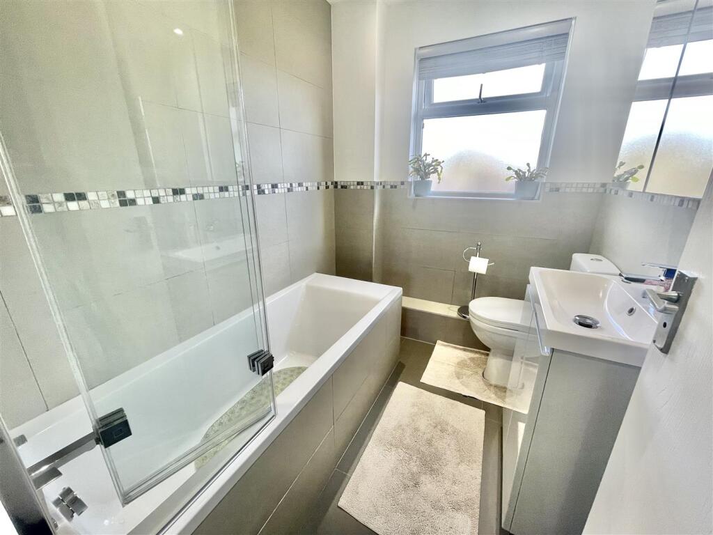 Additional image 10 of Nash Close, Welham Green