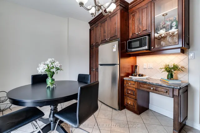 Additional image 17 of 1315 Lansdowne Ave