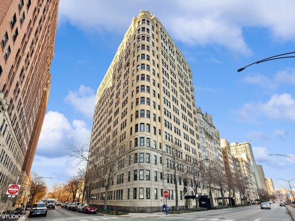 3300 N Lake Shore Dr APT 4E, Chicago, IL 60657