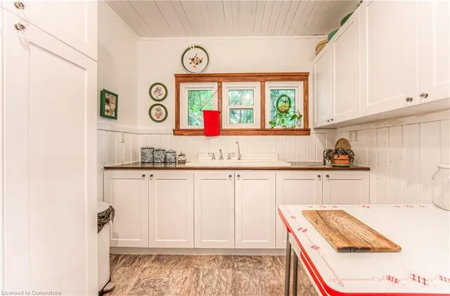 Additional image 15 of 120 Moore Ave