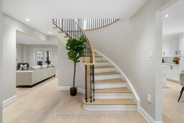 Additional image 4 of 114 Agincourt Dr