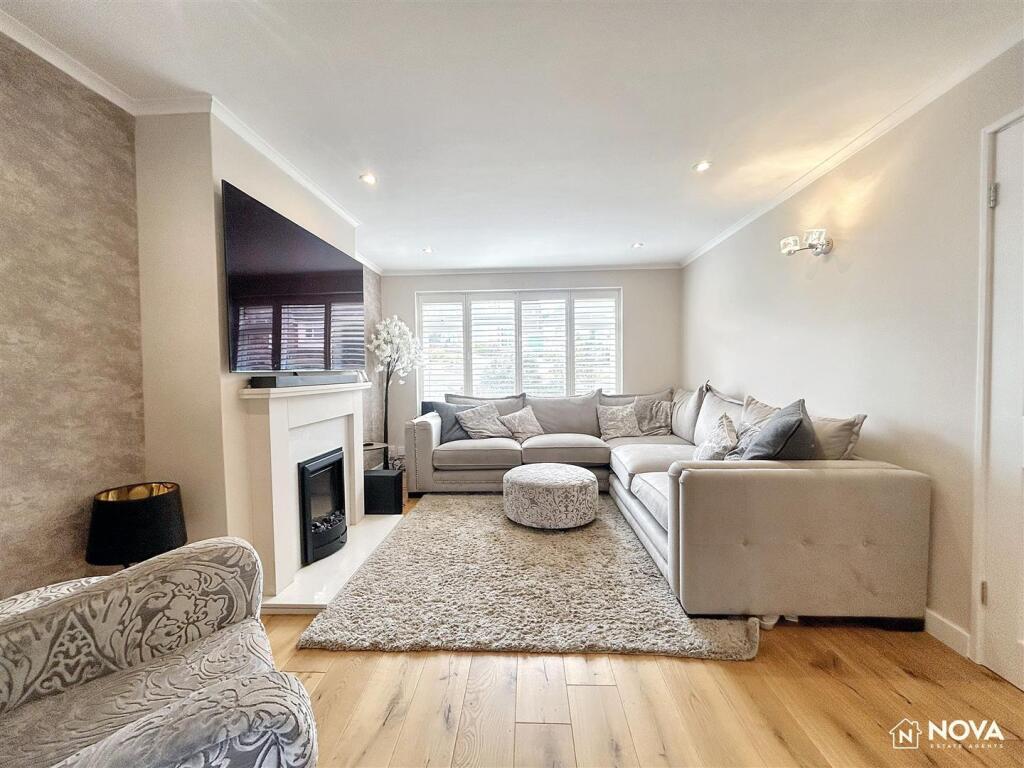 Additional image 3 of Wroxham Way, Harpenden