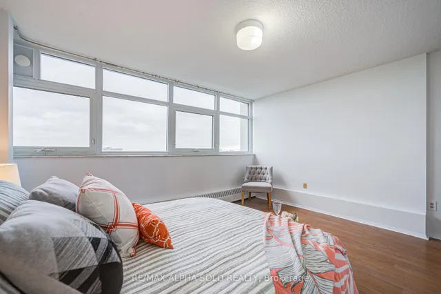 Additional image 39 of 100 Echo Pt Unit 1705