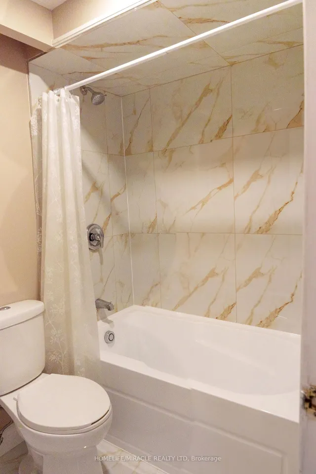 Additional image 12 of 43 Lexington Ave Unit 40