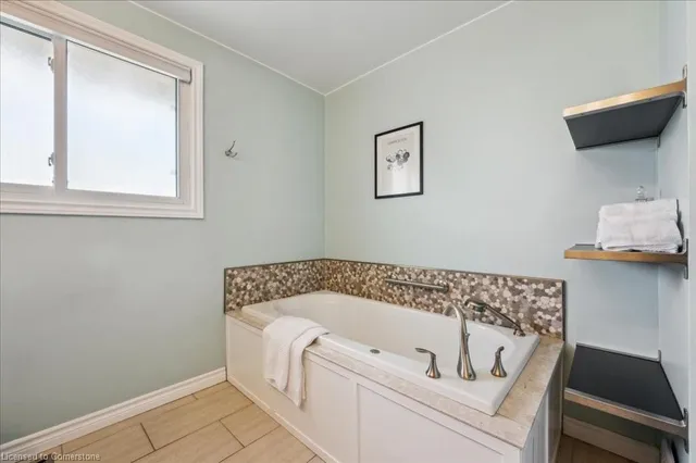 Additional image 6 of 34 Strathcona Cres