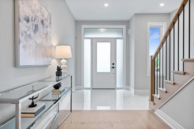 Additional image 2 of 65 Seabreeze Cres