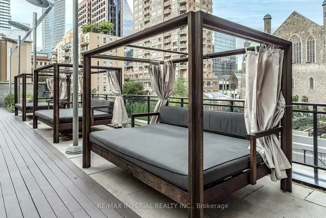 Additional image 45 of 110 Charles St Unit 2308