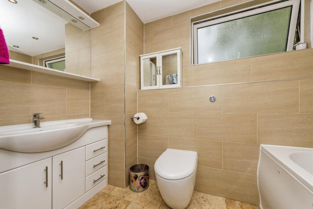 Additional image 10 of Middlefield, Hatfield