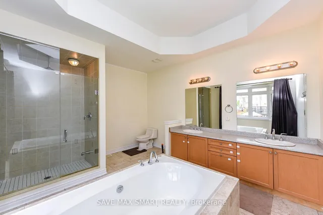 Additional image 33 of 13 Royal west Dr