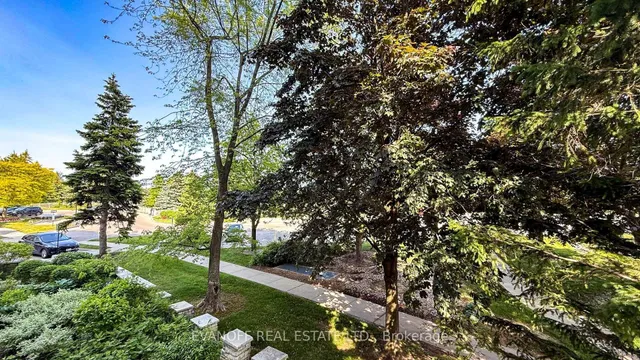 Additional image 32 of 10 Guildwood Pkwy Unit 225