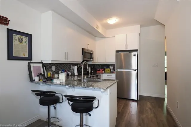 Additional image 6 of 1430 Highland Rd Unit A6