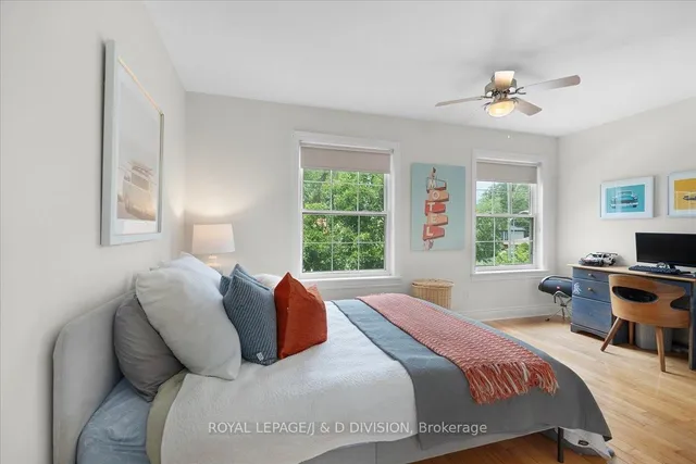 Additional image 28 of 43 Allister Ave