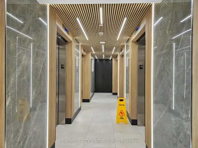 Additional image 5 of 2220 Lakeshore Blvd Unit Uph08