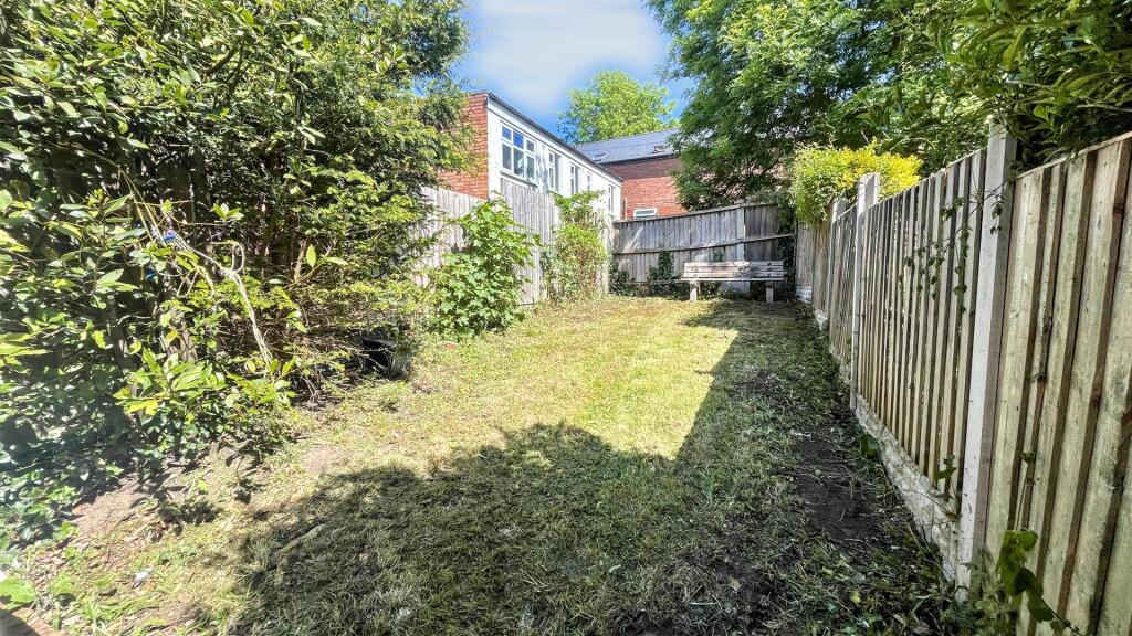 Additional image 11 of Hill Crest Road, Moseley