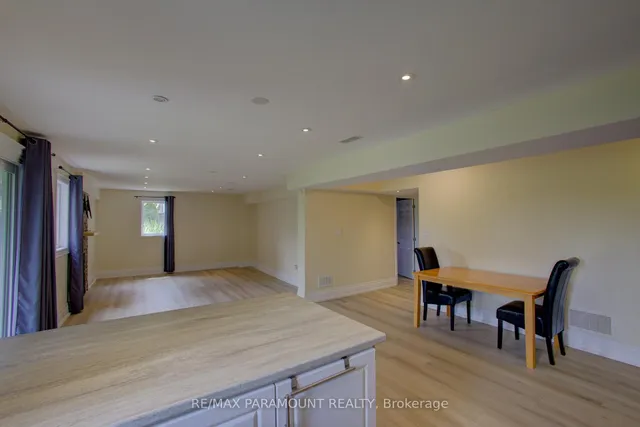 Additional image 37 of 20 Sandyside Cres