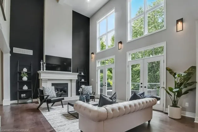 Additional image 12 of 12-258 Edgewater Cres