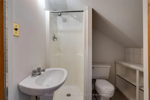 Additional image 32 of 65 Westholme Ave